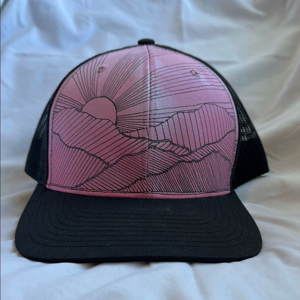 Sunset Graphic Trucker Hat